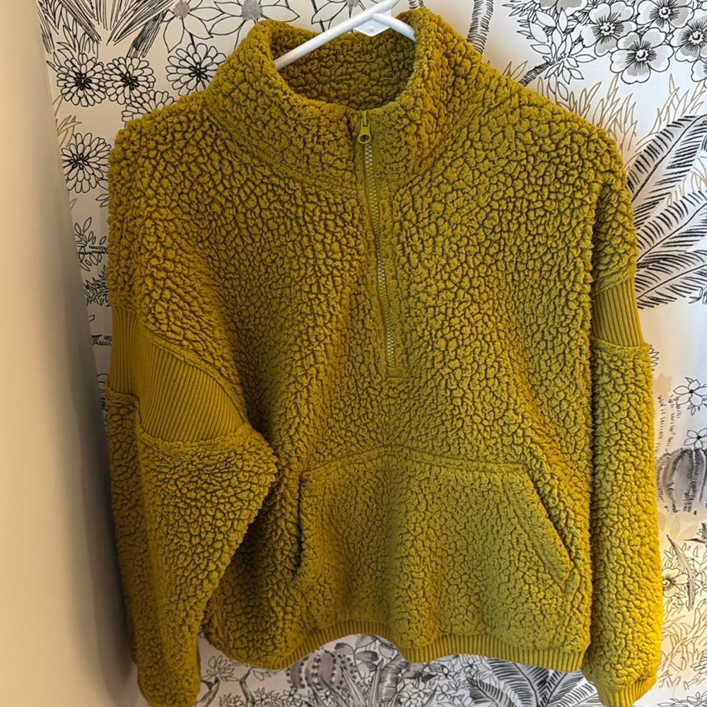 Golden Palm Sherpa Pullover